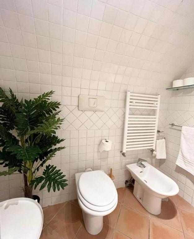 New Generation Chiaia Apartment Naples